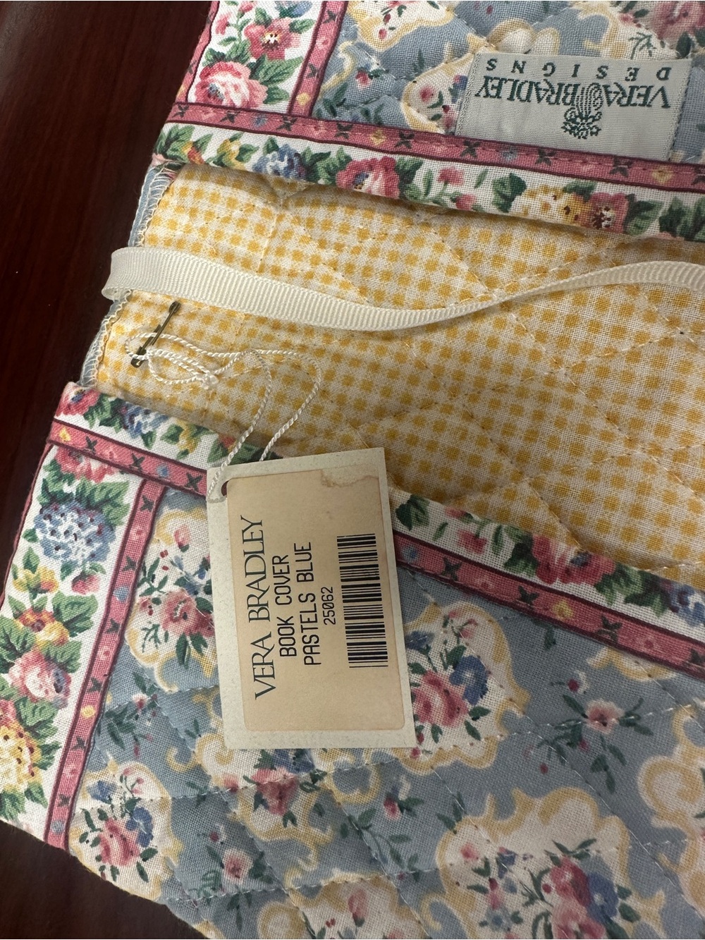 Vera Bradley Blue Floral Quilted Book Cover - Picture 3 of 3